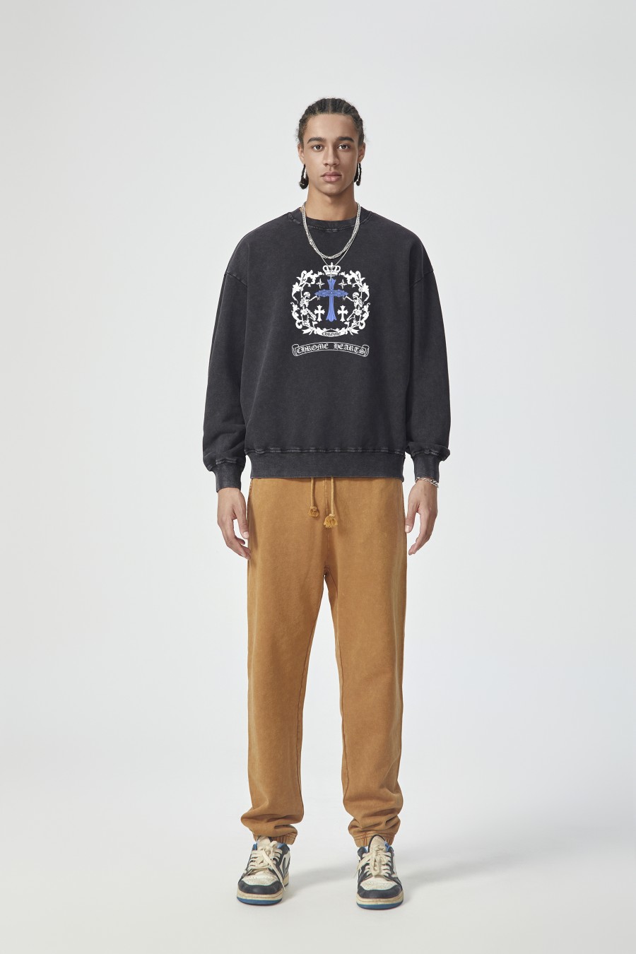 【CHROME HEARTS 公式旗艦店】クロムハーツ  丸首の衛衣  スウェットご好評に付き再入荷 240817