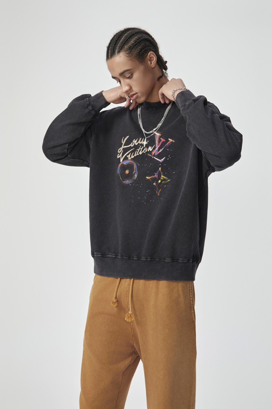 【LOUIS VUITTON  公式旗艦店】ルイヴィトン 丸首の衛衣 スウェット ご好評に付き再入荷！ 241121