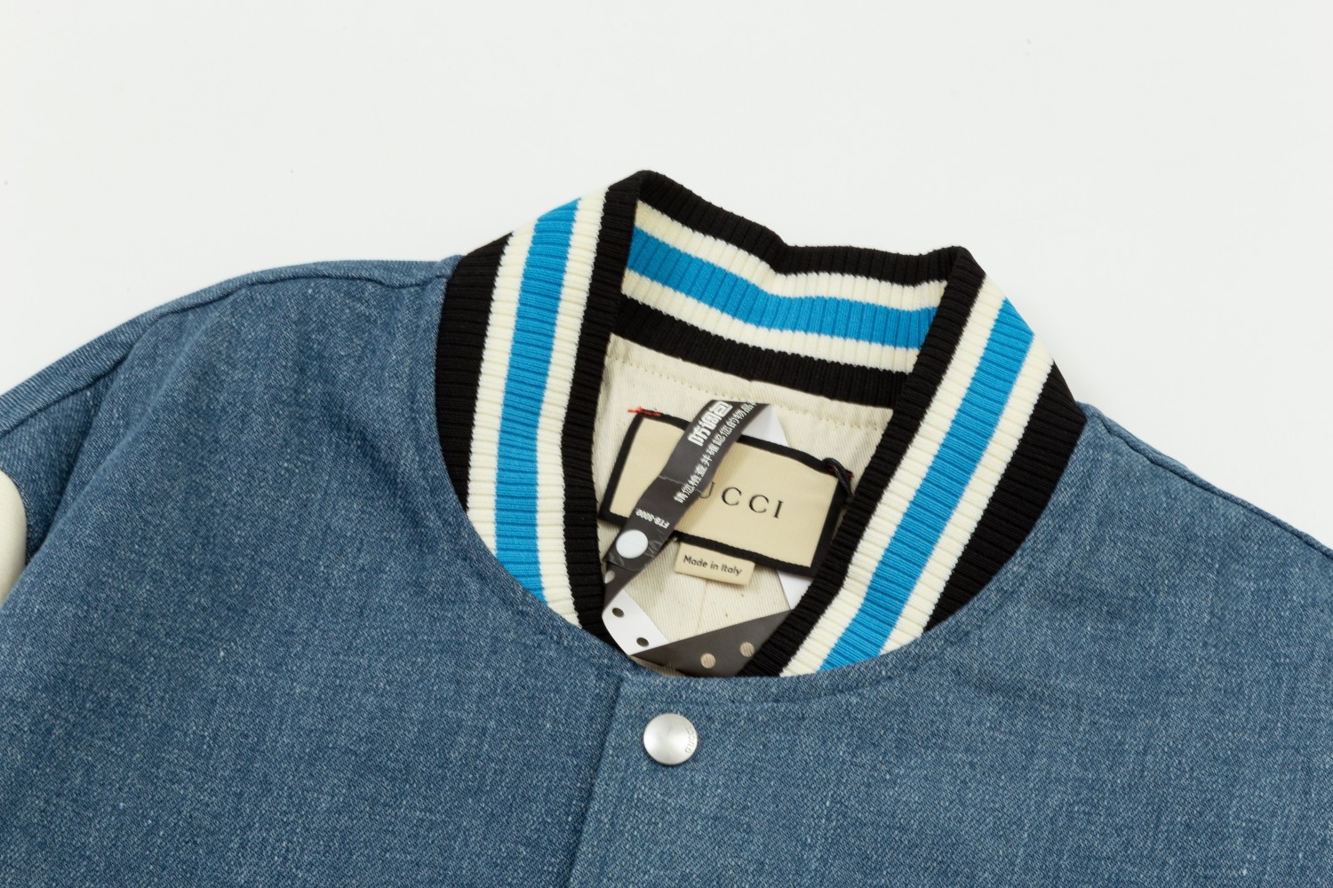 【GUCCI  公式旗艦店】グッチ  ジャケット着 ご好評に付き再入荷！241021