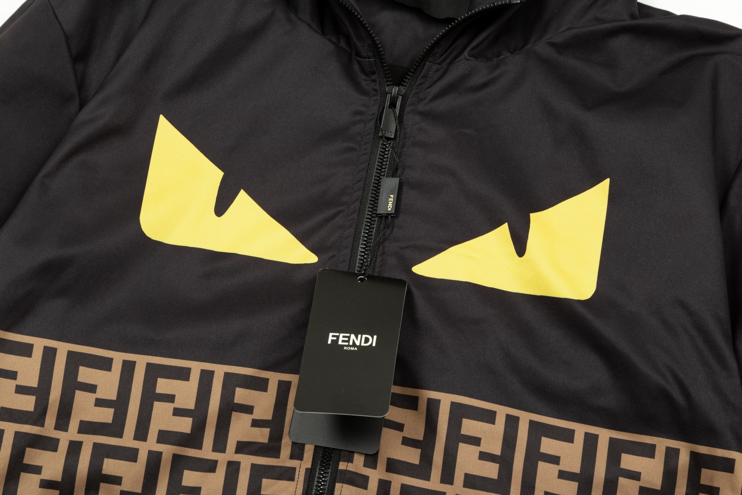 【FENDI  公式旗艦店】フェンディ  ジャケット着 ご好評に付き再入荷！241021