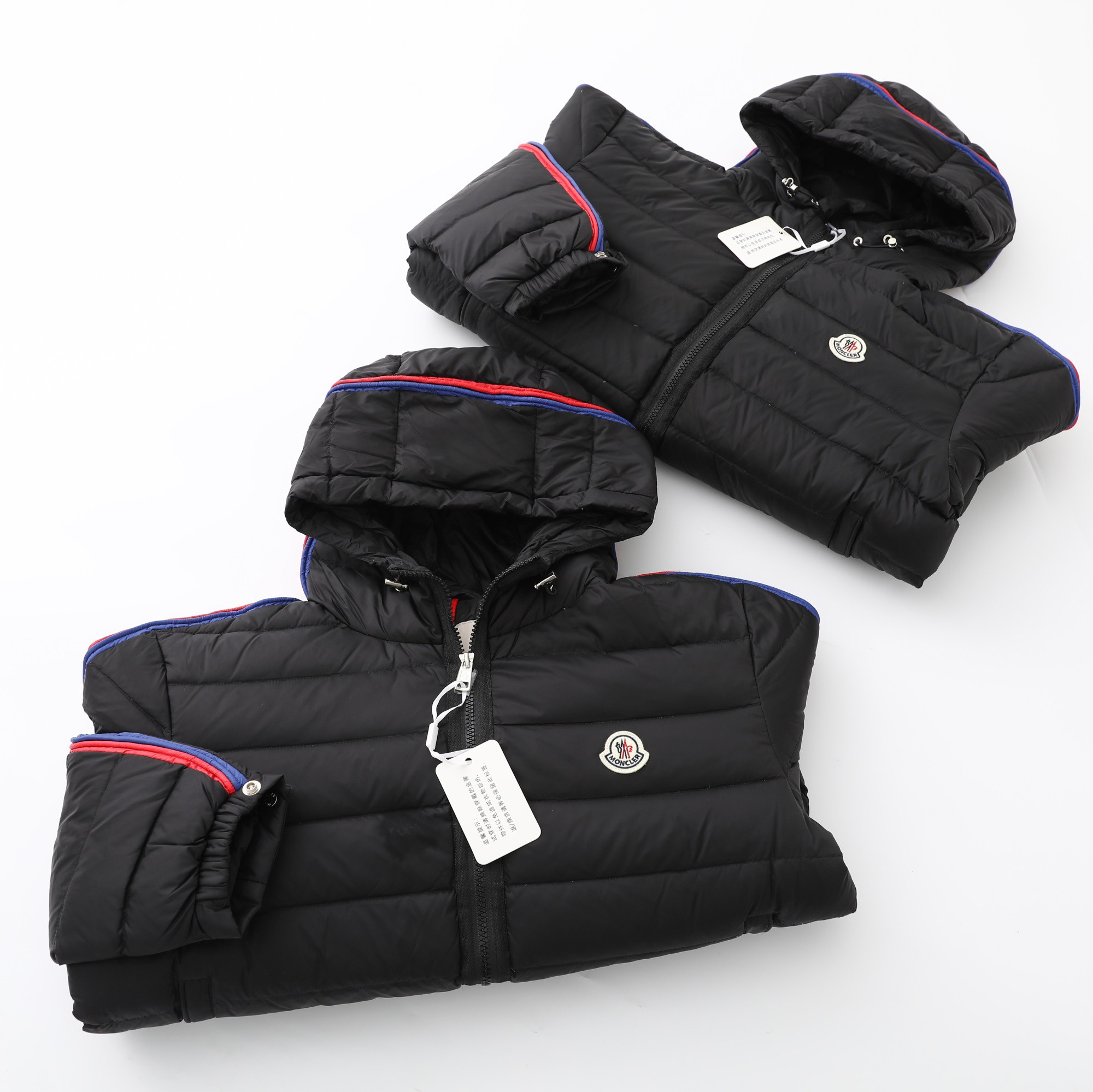 【MONCLER 公式旗艦店】モンクレール  ダウンジャケット好評に付き再入荷！ 241026