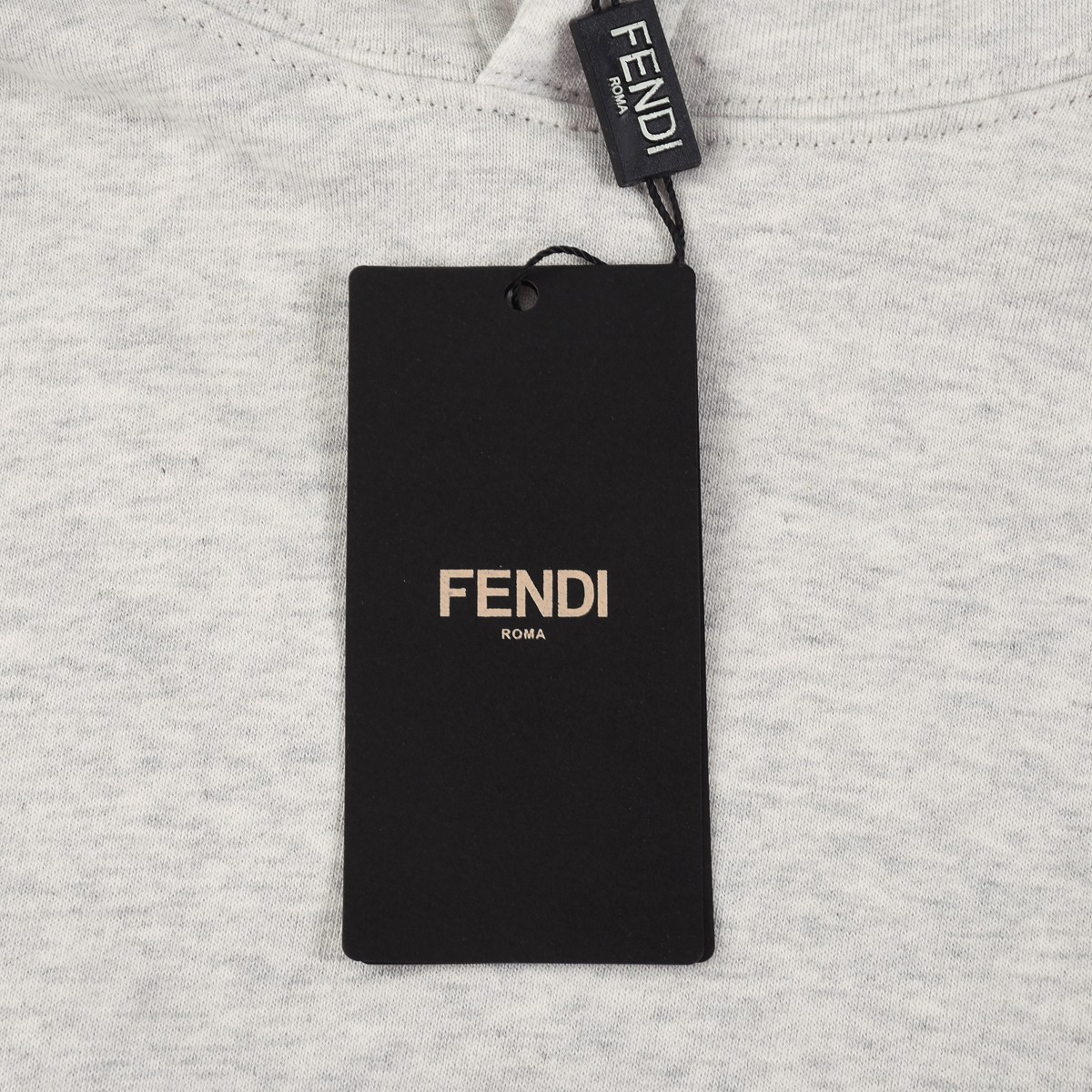【FENDI 公式旗艦店】フェンディ 丸首の衛衣  スウェットご好評に付き再入荷   241114