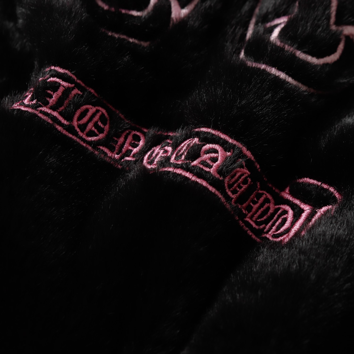 【CHROME HEARTS】クロムハーツ  ジャケット着ご好評に付き再入荷！241118