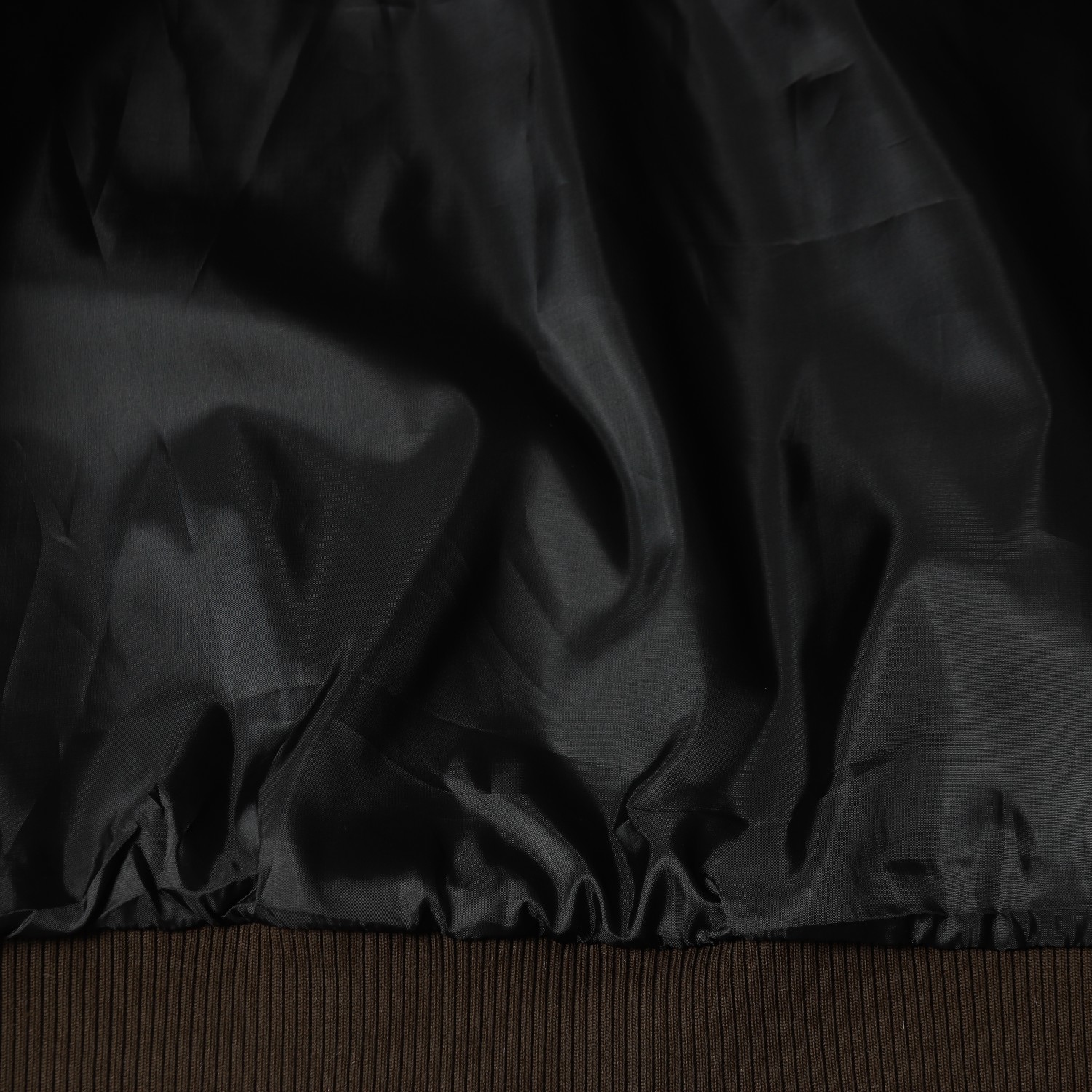 【CHROME HEARTS】クロムハーツ  ジャケット着ご好評に付き再入荷！241118