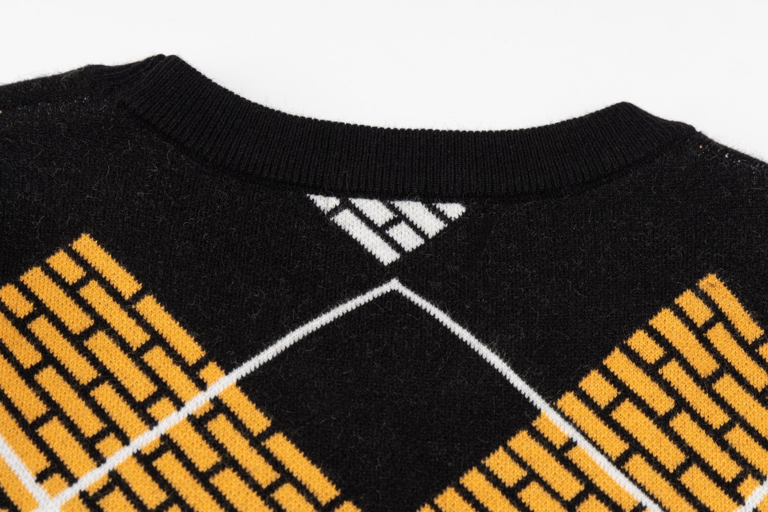 LV【LOUIS VUITTON 公式旗艦店】ルイヴィトン  セーター好評に付き再入荷！241115