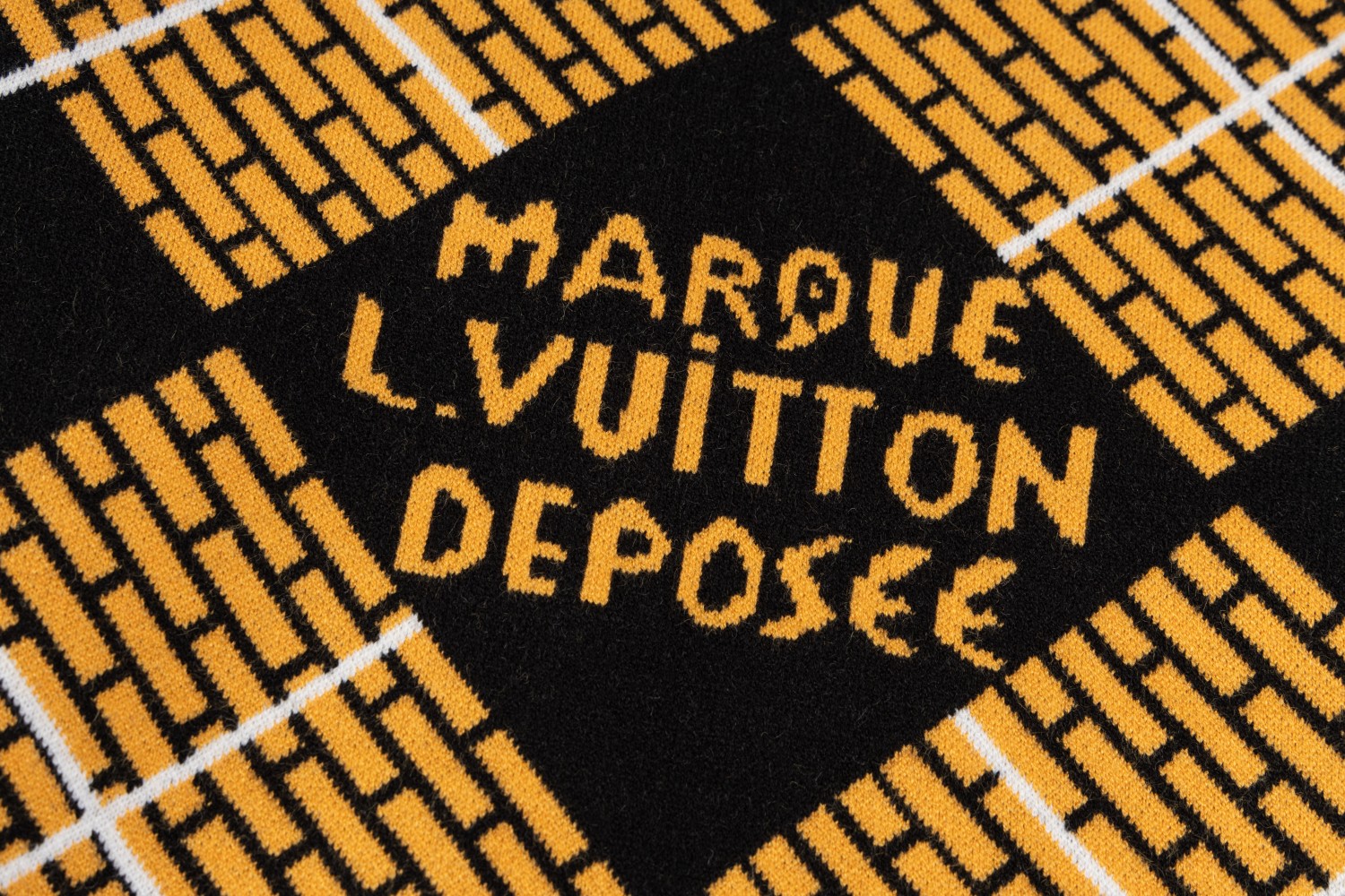 LV【LOUIS VUITTON 公式旗艦店】ルイヴィトン  セーター好評に付き再入荷！241115