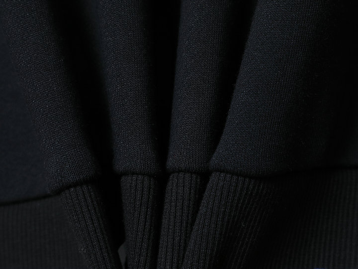 【2024】【MONCLER】モンクレール スウェットシャツ 男女兼用【即日出荷】