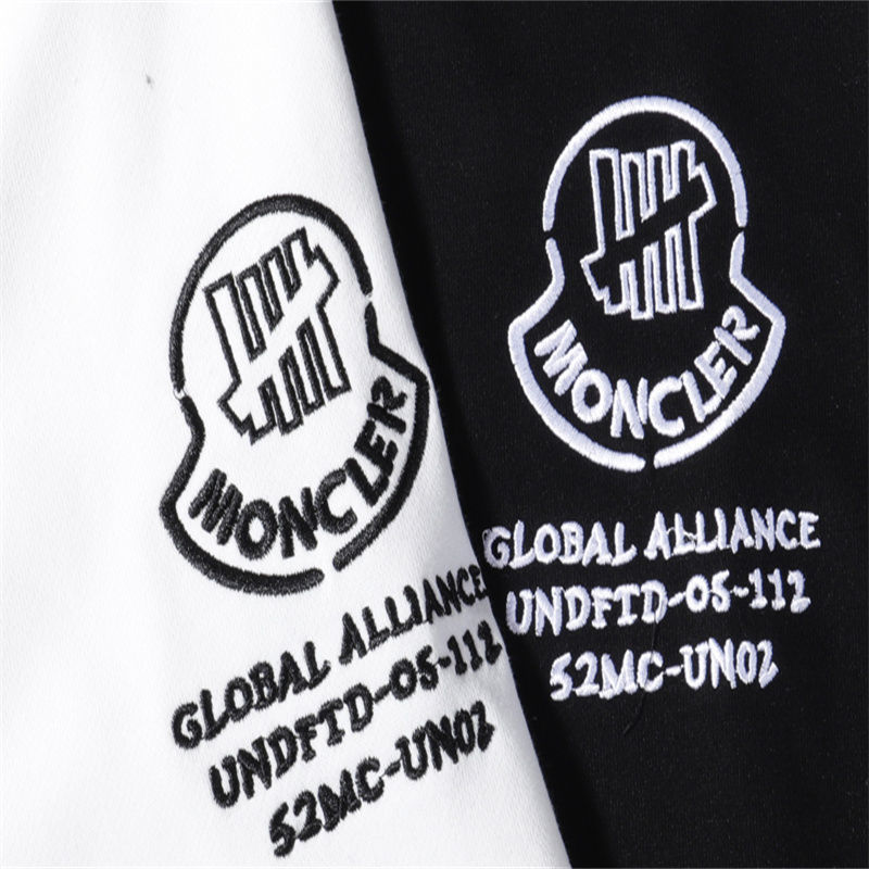 【MONCLER】モンクレール  スウェットシャツ 男女兼用、ご好評に付き再入荷！