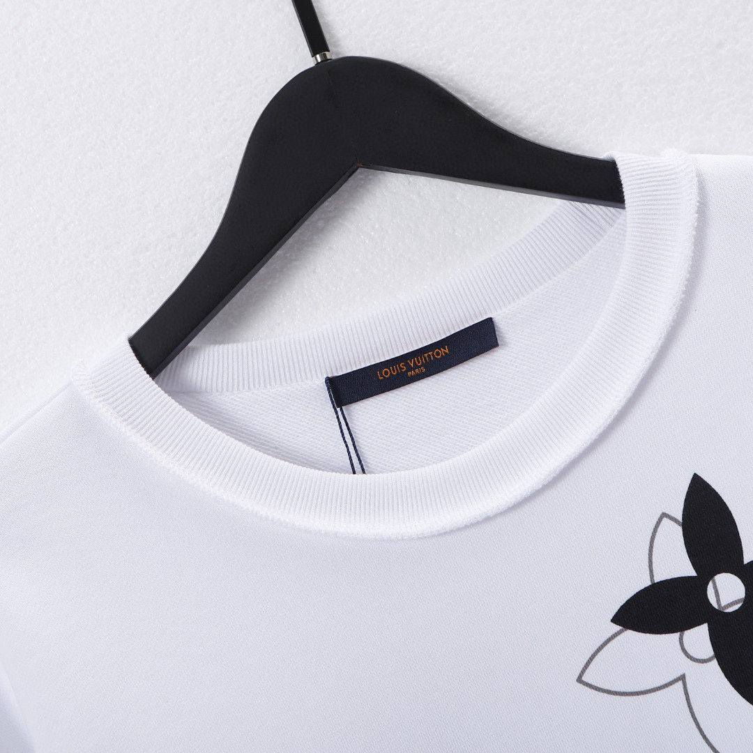 【2024】LV スウェット 【Louis Vuitton旗艦店】男女兼用 ご好評に付き再入荷！！