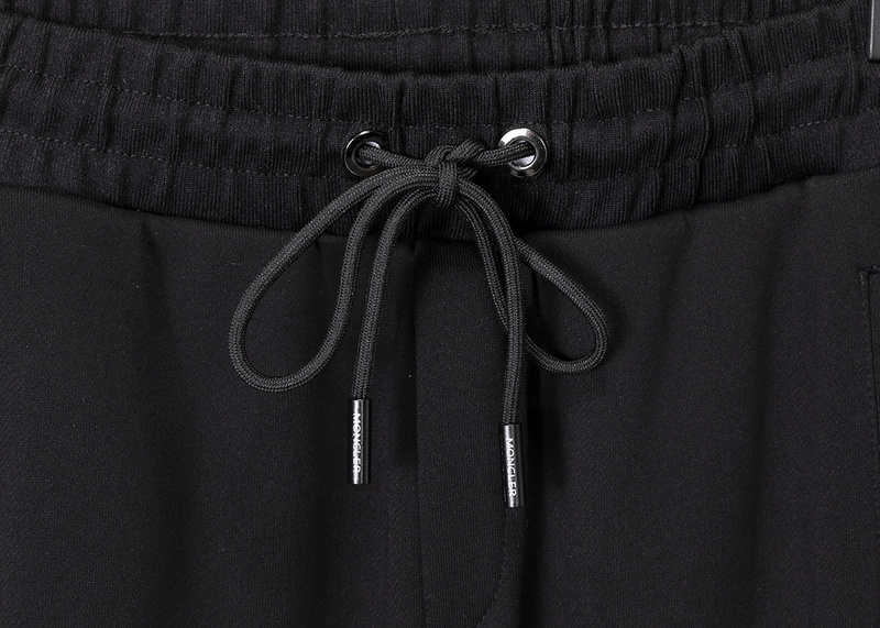 【MONCLER】モンクレール、【即日出荷】ご好評に付き再入荷！