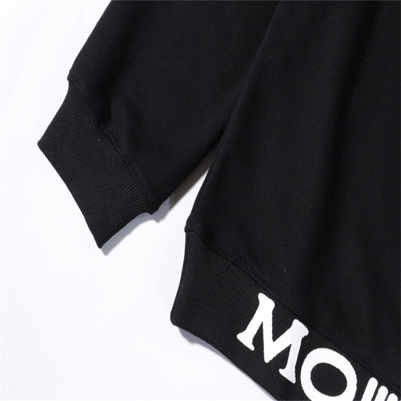 【MONCLER】モンクレール  スウェットシャツ 男女兼用、ご好評に付き再入荷！