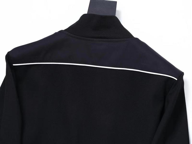 【Prada】( プラダ ) 男女兼用、ご好評に付き再入荷！