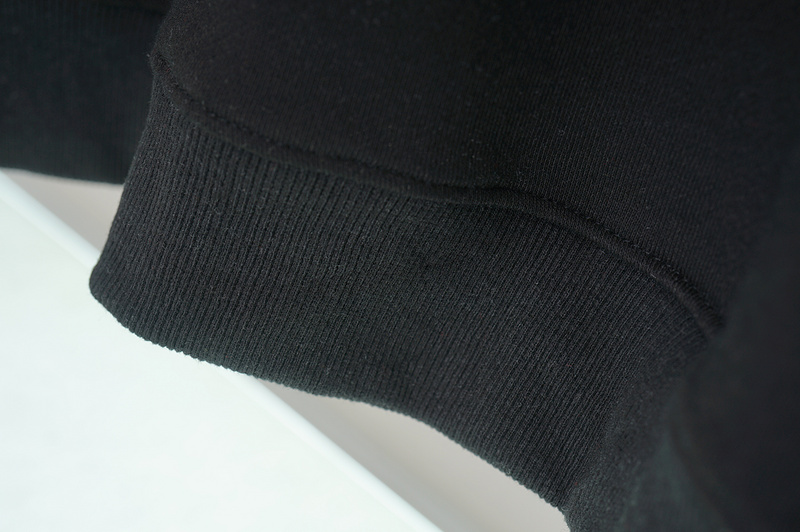 【MONCLER】モンクレール スウェットシャツ 男女兼用、ご好評に付き再入荷！