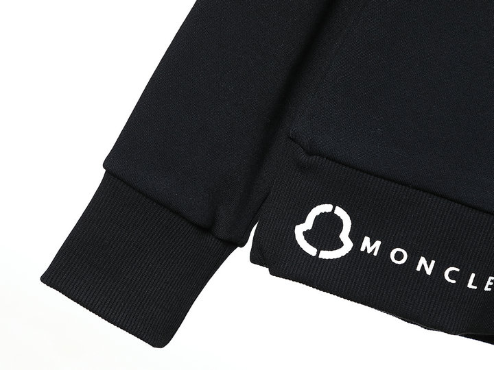 【2024】【MONCLER】モンクレール スウェットシャツ 男女兼用【即日出荷】