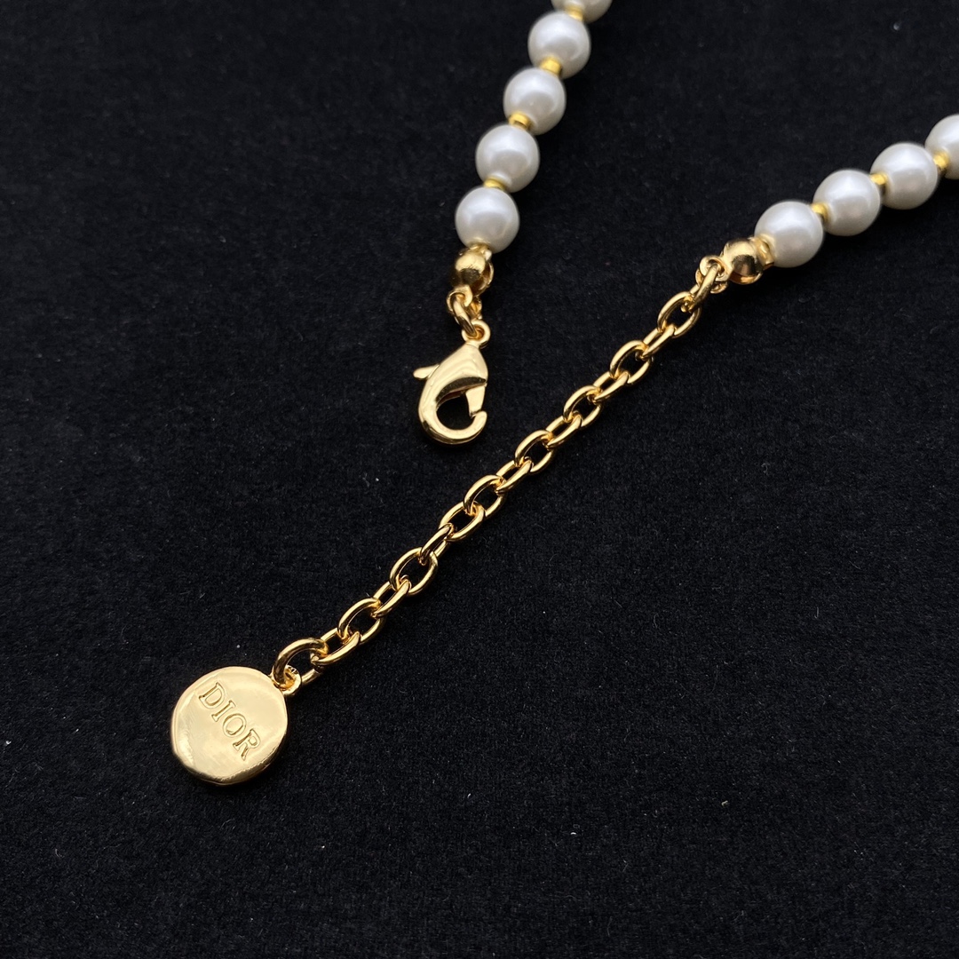 【DIOR】ブレスレット、ファッションシンプルなスタイル