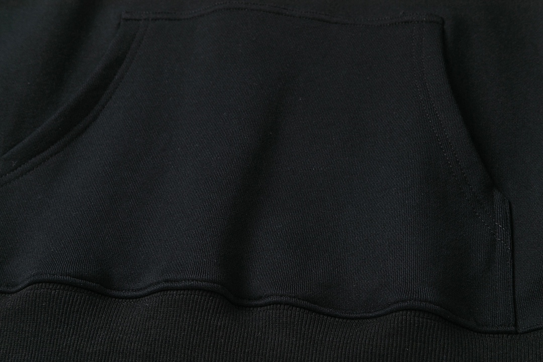 【GUCCI  公式旗艦店】グッチ  パーカー  スウェットご好評に付き再入荷！