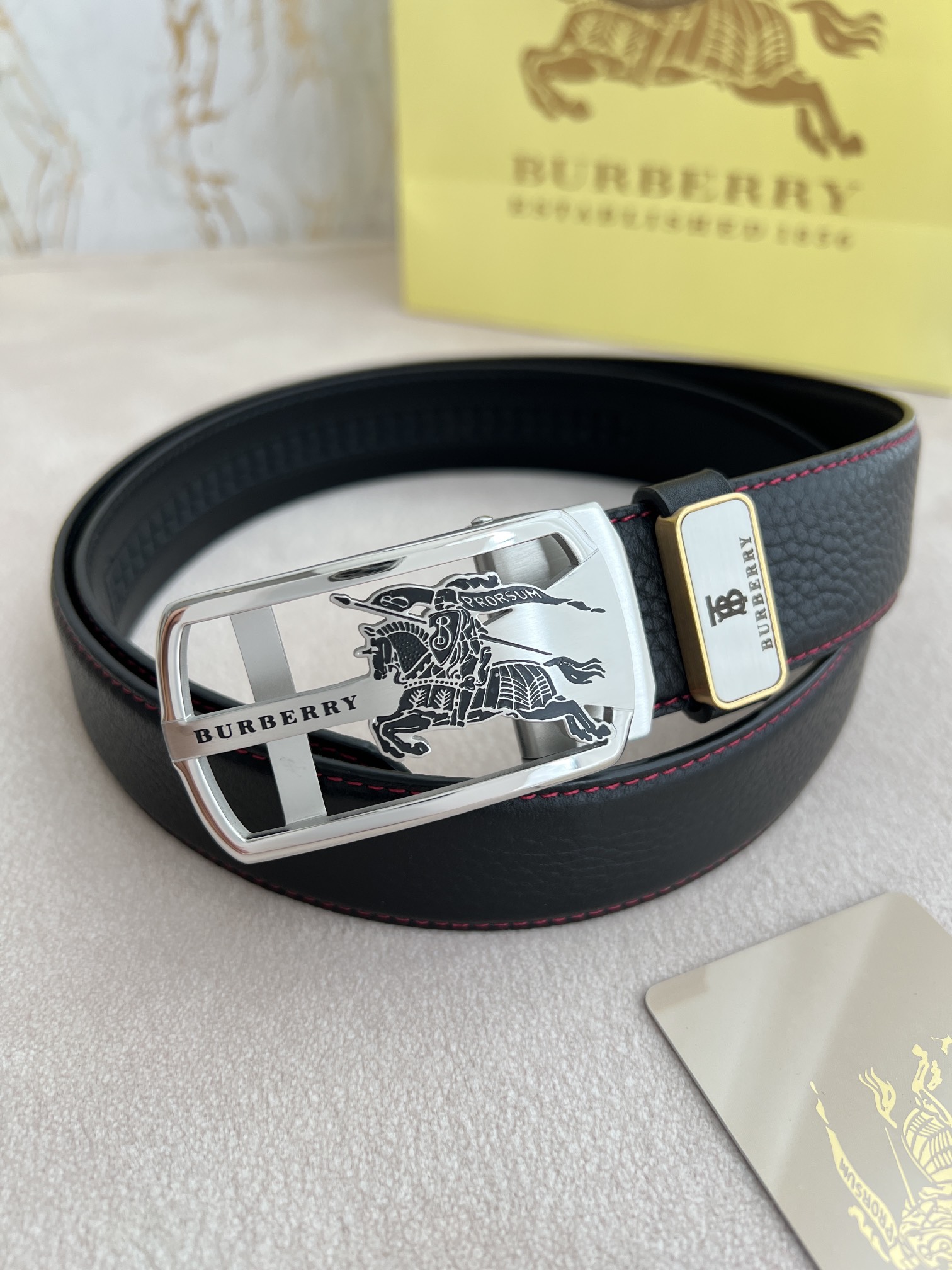 【BURBERRY 】(バーバリー) 3.5cmベルト メンズ 240904