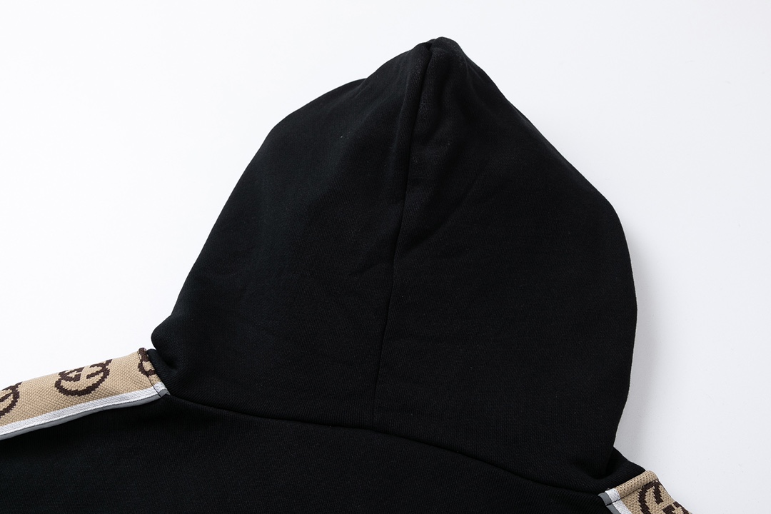 【GUCCI  公式旗艦店】グッチ  パーカー  スウェットご好評に付き再入荷 240805