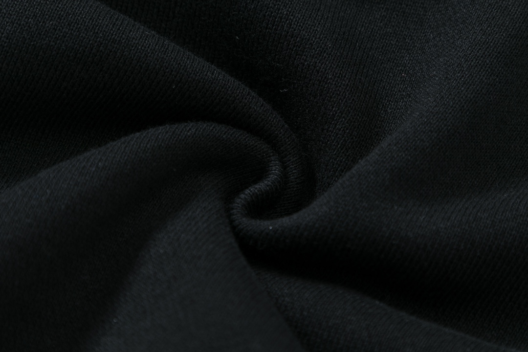 【DIOR 公式旗艦店】ディオール  丸首の衛衣 スウェットご好評に付き再入荷 240829