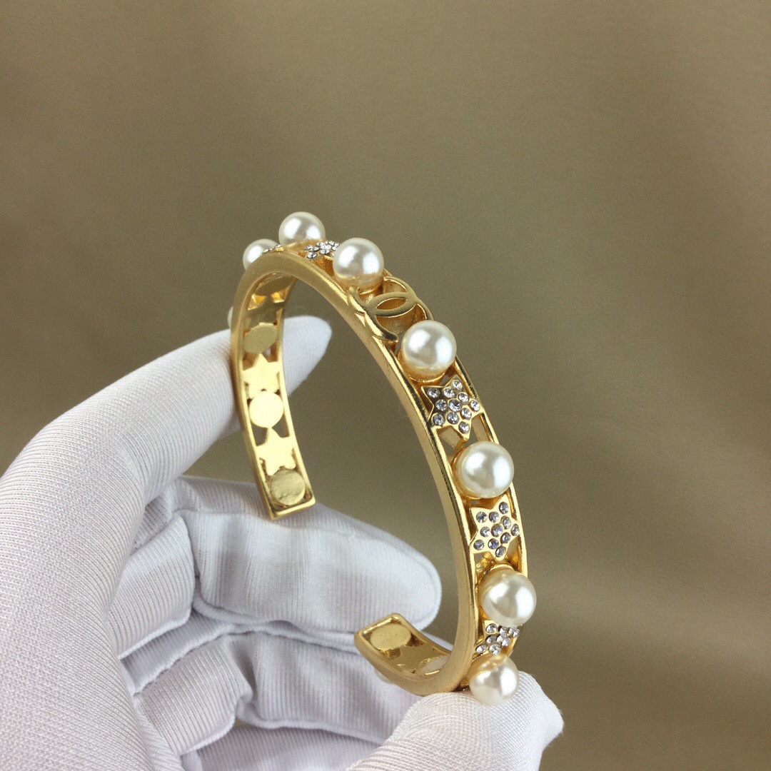 【CHANEL】ブレスレット、ファッションシンプルなスタイル