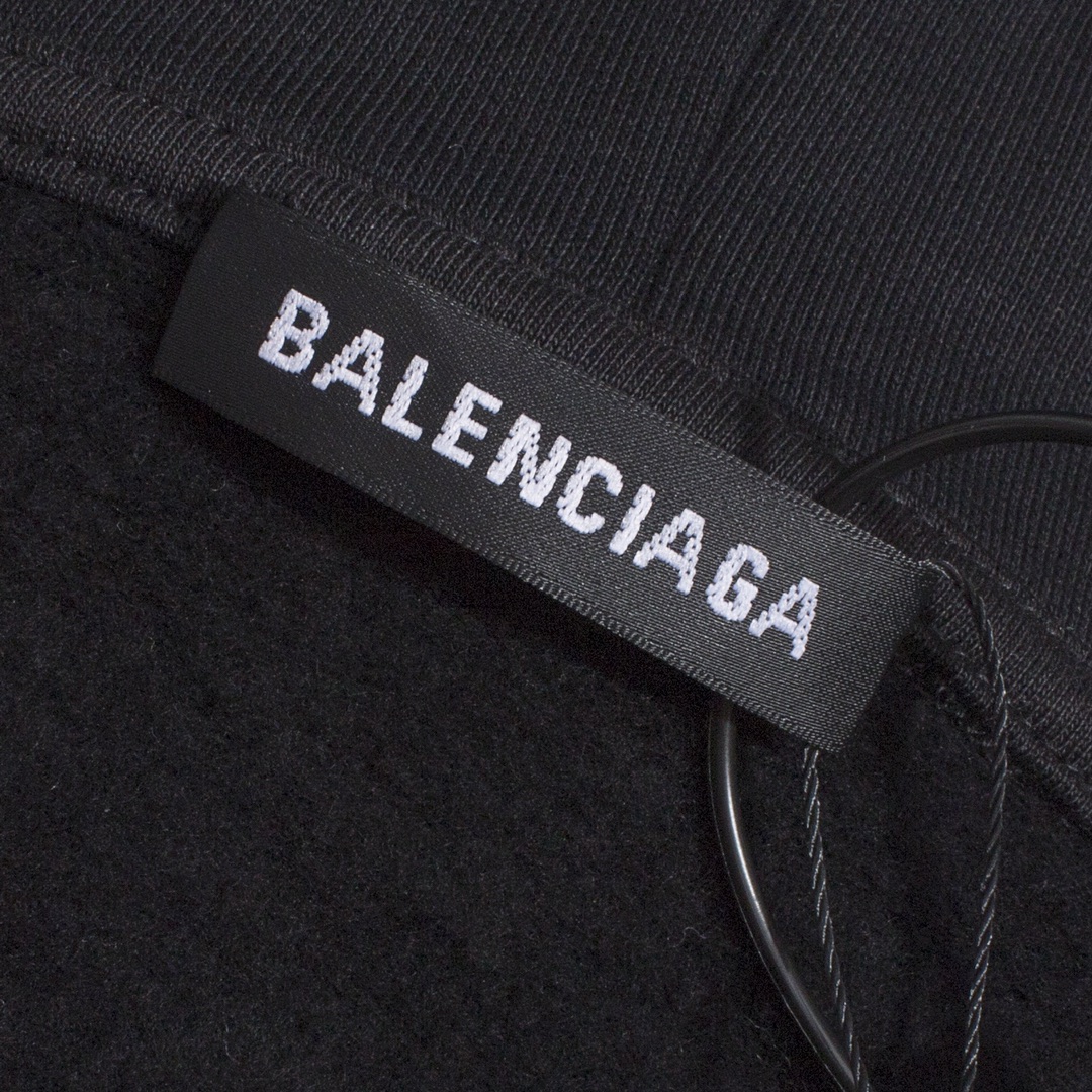 【BALENCIAGA 公式旗艦店】バレンシアガ パーカー スウェット ご好評に付き再入荷！