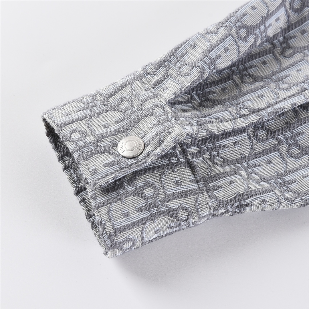 【DIOR  公式旗艦店】ディオール 丸首の衛衣 スウェットご好評に付き再入荷！