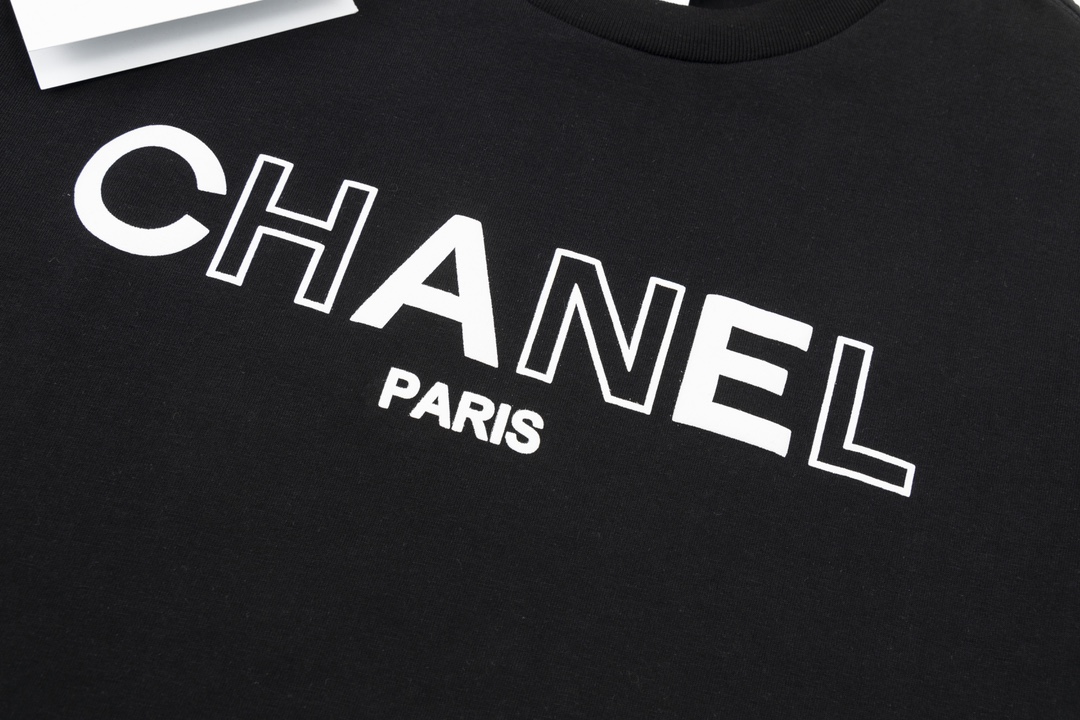 【CHANEL  公式旗艦店】シャネル  Tシャツ ご好評に付き再入荷！