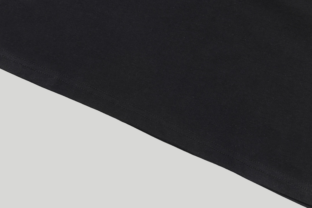 【CHANEL  公式旗艦店】シャネル  Tシャツ ご好評に付き再入荷！