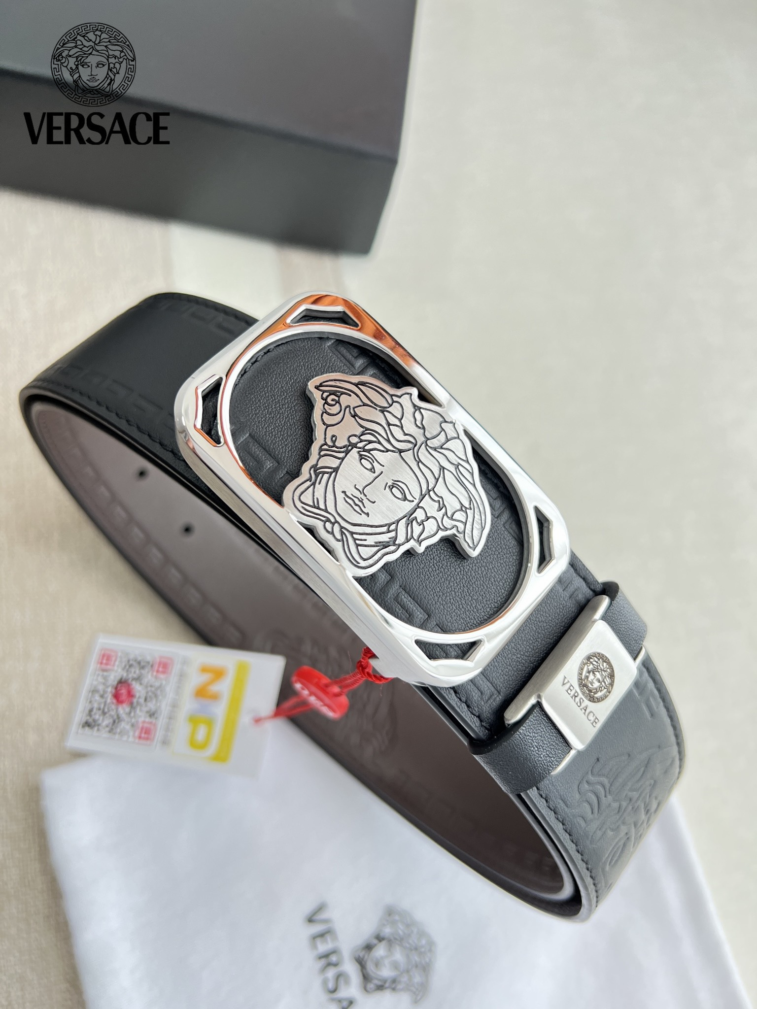 【VERSACE】(ヴェルサーチ) 3.8cmベルト メンズ 240903