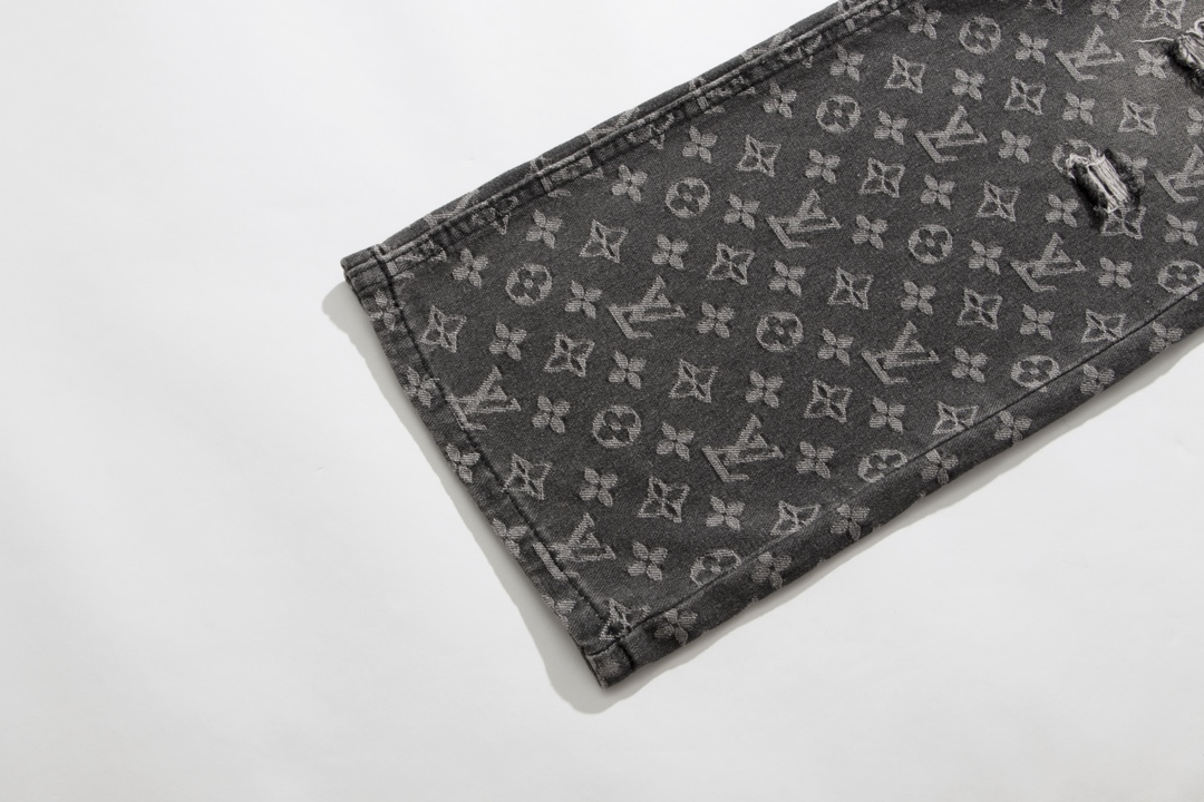 【LOUIS VUITTON  公式旗艦店】ルイヴィトン  ジーパン  ご好評に付き再入荷  240830