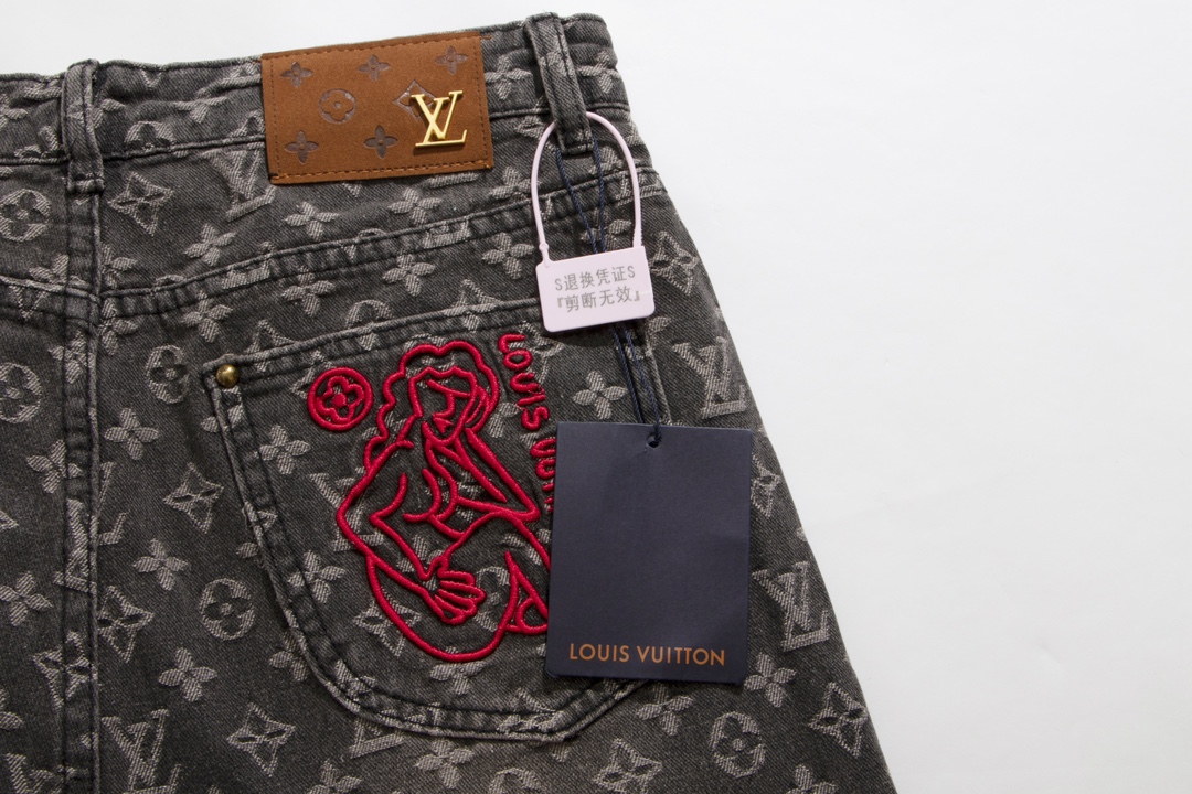 【LOUIS VUITTON  公式旗艦店】ルイヴィトン  ジーパン  ご好評に付き再入荷  240830