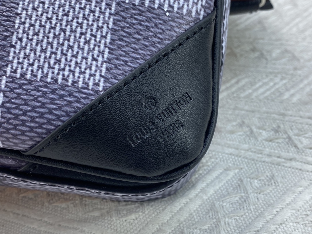 【LOUIS VUITTON 公式旗艦店】ルイヴィトン  斜めがけバッグ当日出荷 好評に付き再入荷！25*18.5*7CM