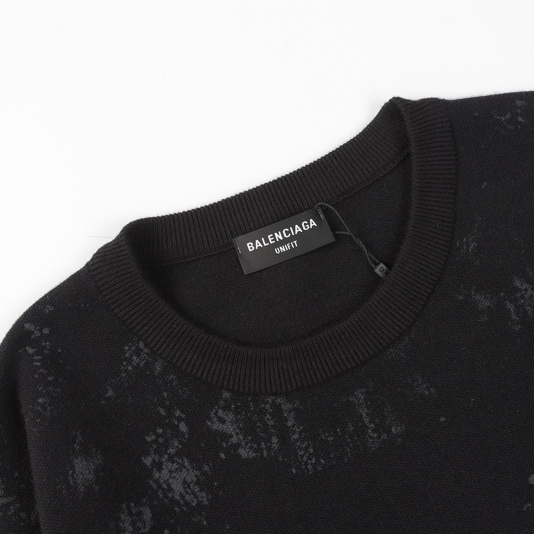 【BALENCIAGA  公式旗艦店】バレンシアガ   セーター好評に付き再入荷！ 241101