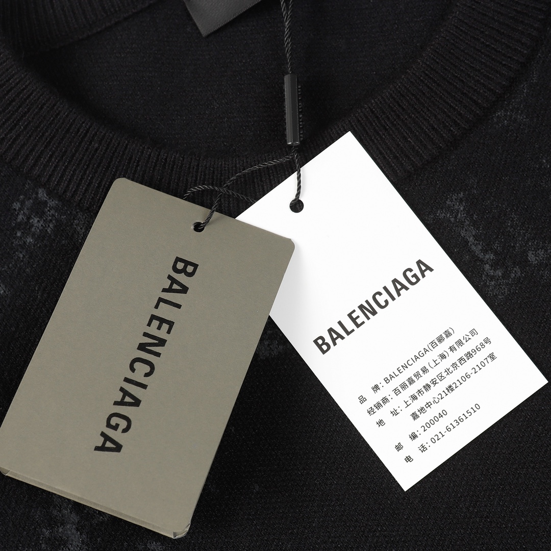 【BALENCIAGA  公式旗艦店】バレンシアガ   セーター好評に付き再入荷！ 241101