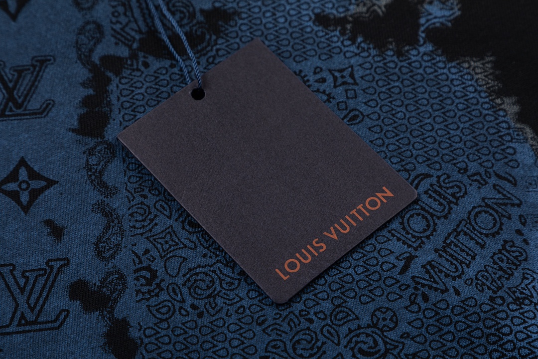 【LOUIS VUITTON  公式旗艦店】ルイヴィトン 丸首の衛衣 スウェット ご好評に付き再入荷 240808