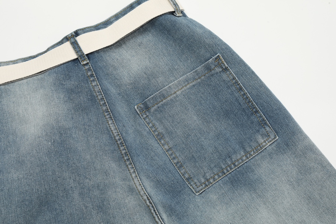 【CHROME HEARTS 公式旗艦店】クロムハーツ ジーパン  ご好評に付き再入荷！