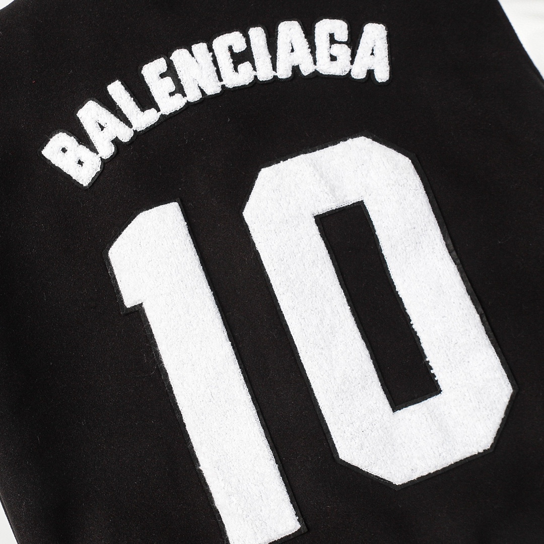 【BALENCIAGA  公式旗艦店】バレンシアガ   野球着 ジャケット着 好評に付き再入荷！241028