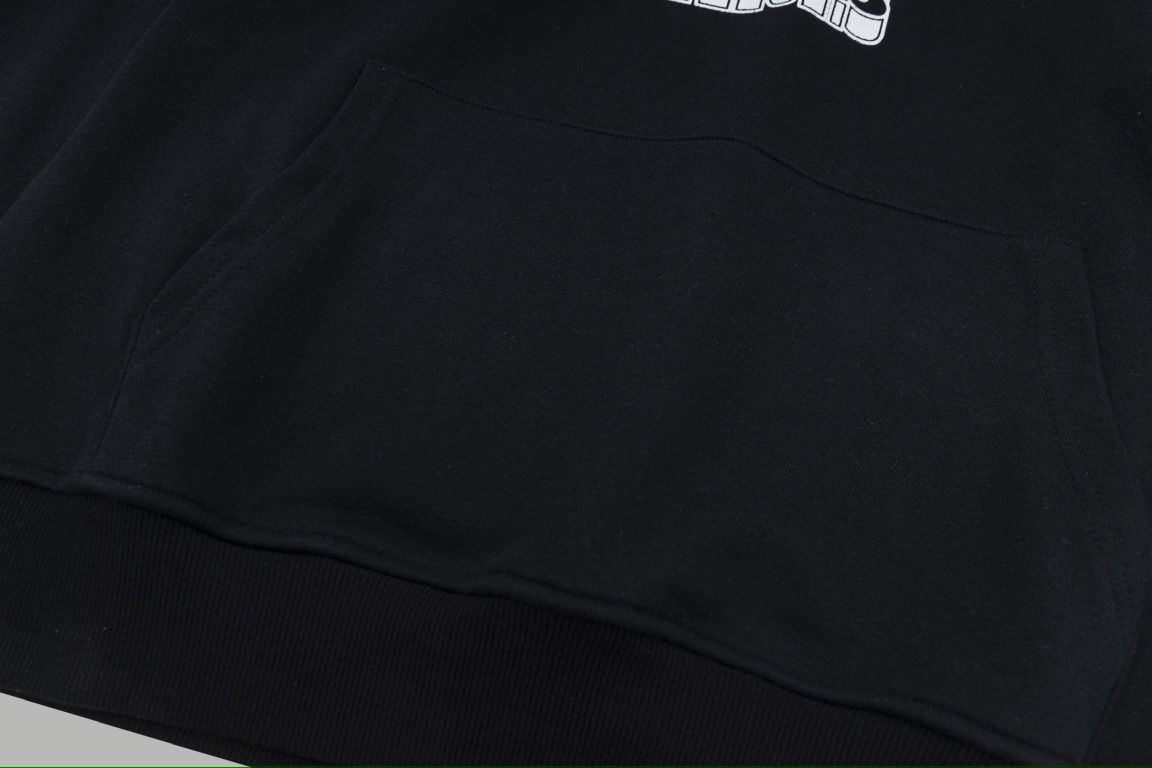 【CELINE 公式旗艦店】 セリーヌ パーカー スウェットご好評に付き再入荷！