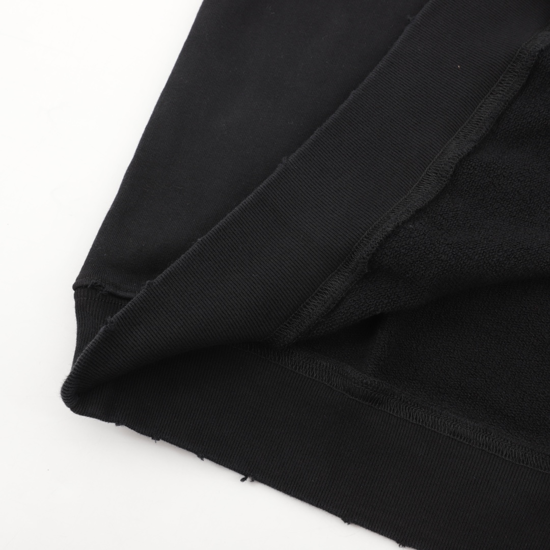 【BALENCIAGA  公式旗艦店】バレンシアガ  丸首の衛衣 スウェットご好評に付き再入荷！241114