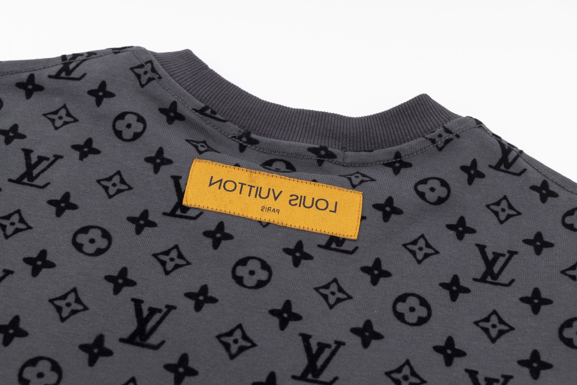 【LOUIS VUITTON  公式旗艦店】ルイヴィトン 丸首の衛衣 スウェット ご好評に付き再入荷！