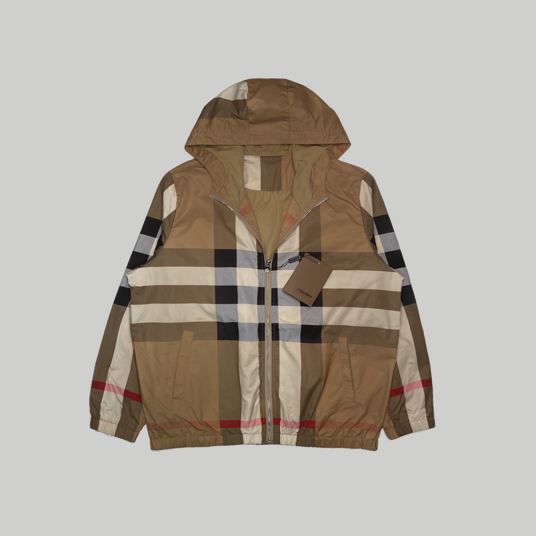 【BURBERRY  公式旗艦店】バーバリー  ジャケット 好評に付き再入荷！