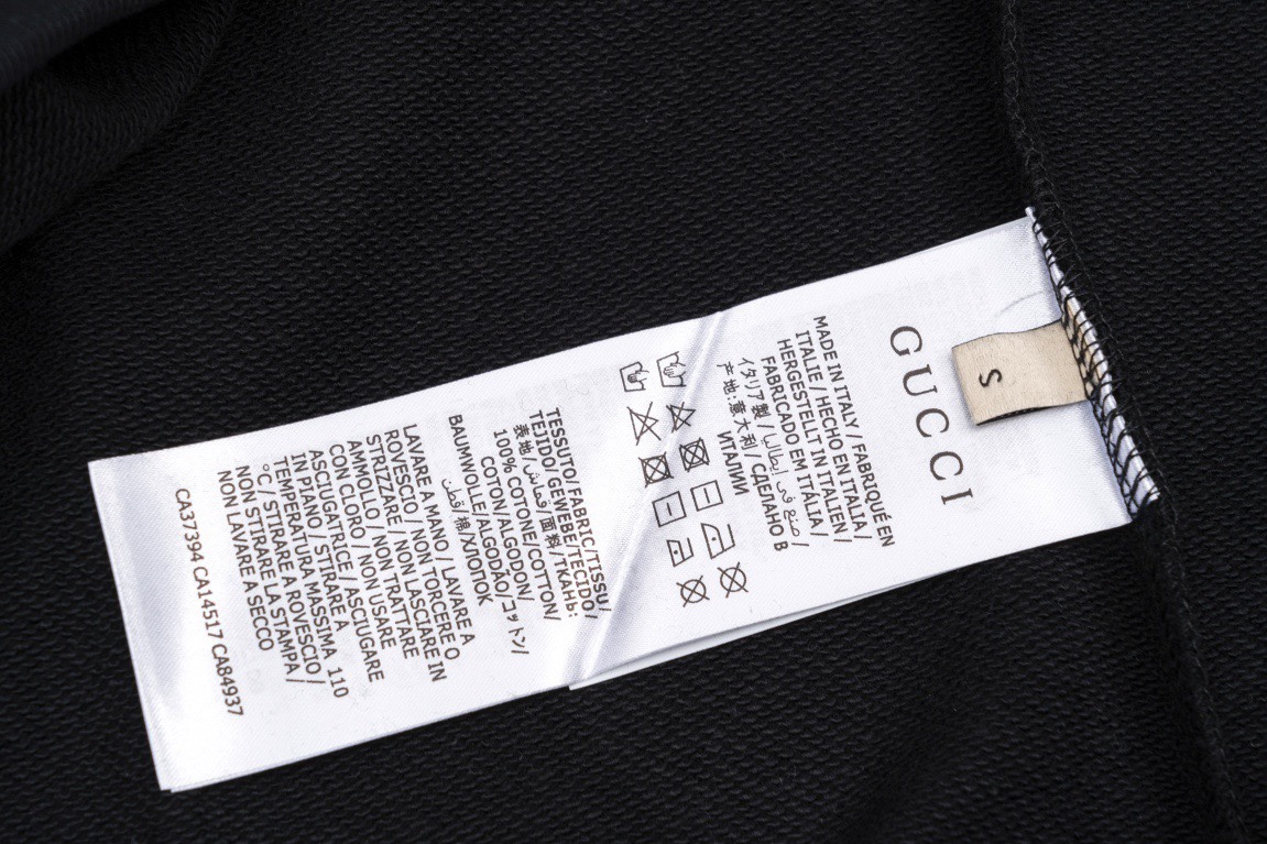 【GUCCI  公式旗艦店】グッチ  丸首の衛衣 スウェットご好評に付き再入荷 240816