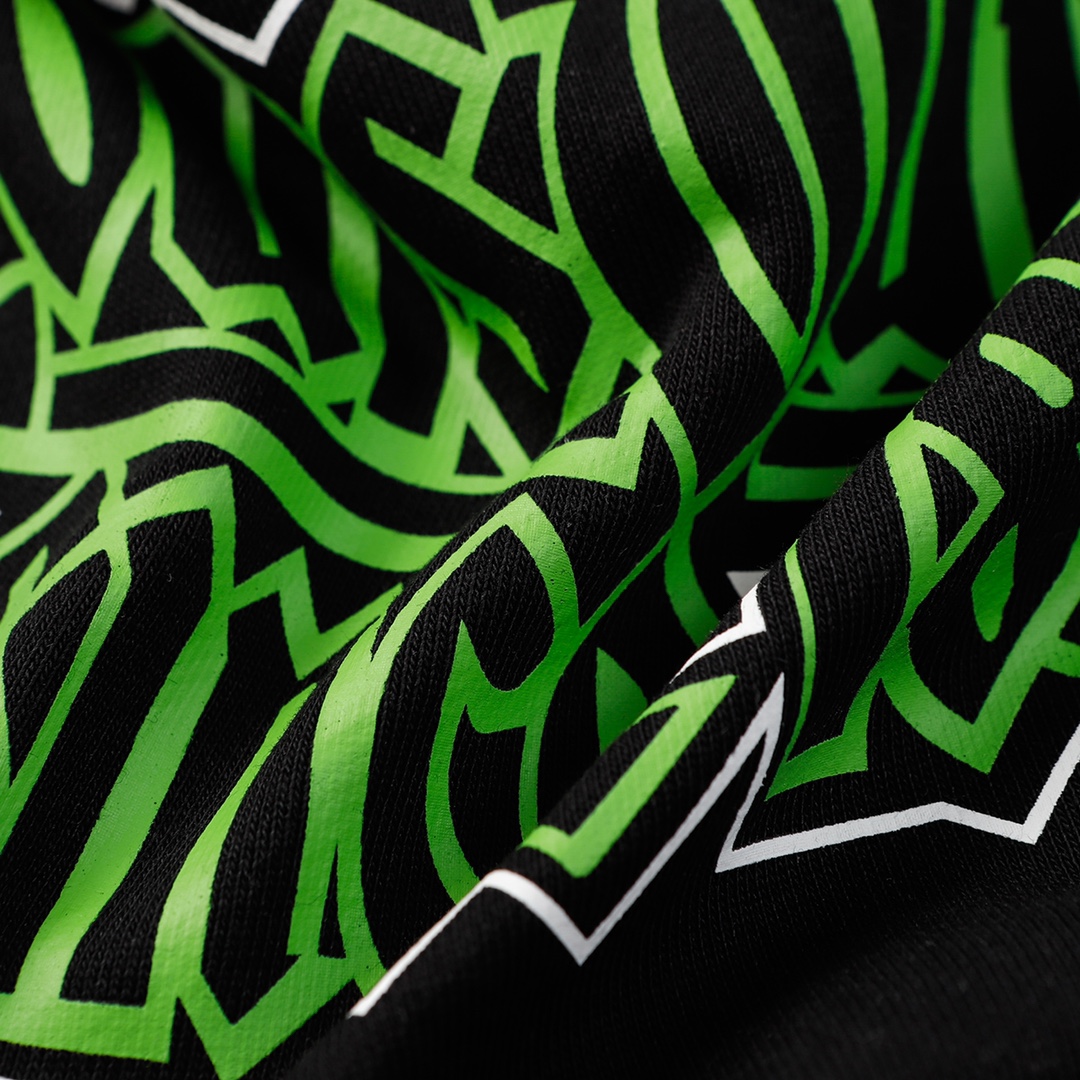 【LOUIS VUITTON  公式旗艦店】ルイヴィトン 丸首の衛衣 スウェット ご好評に付き再入荷 240808