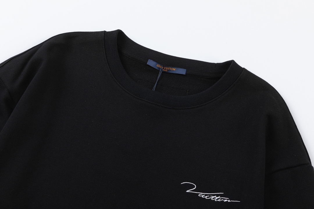 LV【LOUIS VUITTON  公式旗艦店】ルイヴィトン 丸首の衛衣 スウェット ご好評に付き再入荷！ 241121