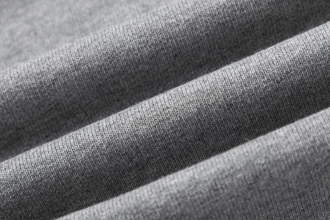 【GUCCI  公式旗艦店】グッチ  パーカー  スウェットご好評に付き再入荷 240805