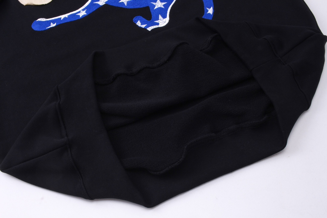 【GUCCI  公式旗艦店】グッチ  パーカー  スウェットご好評に付き再入荷 240805