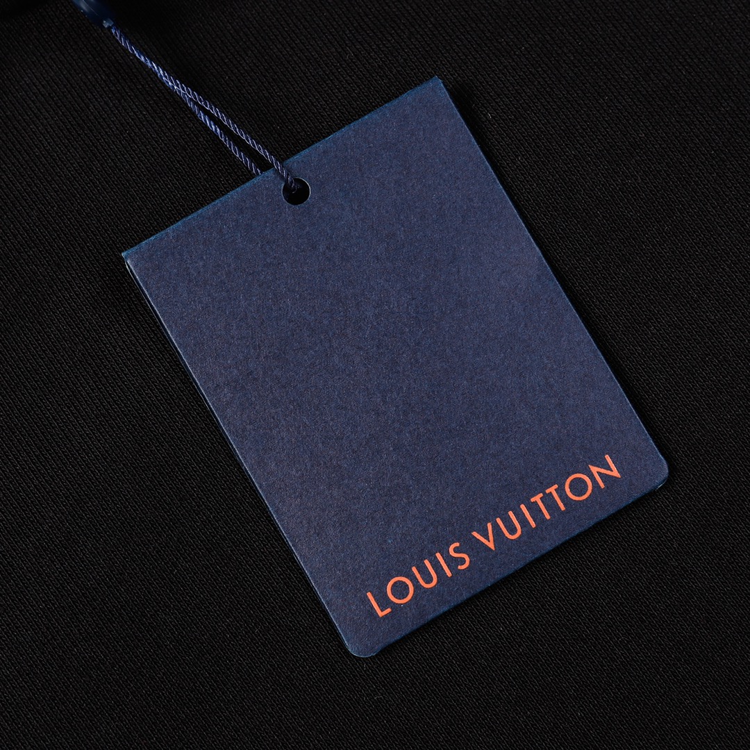 【LOUIS VUITTON  公式旗艦店】ルイヴィトン 丸首の衛衣 スウェット ご好評に付き再入荷 240808