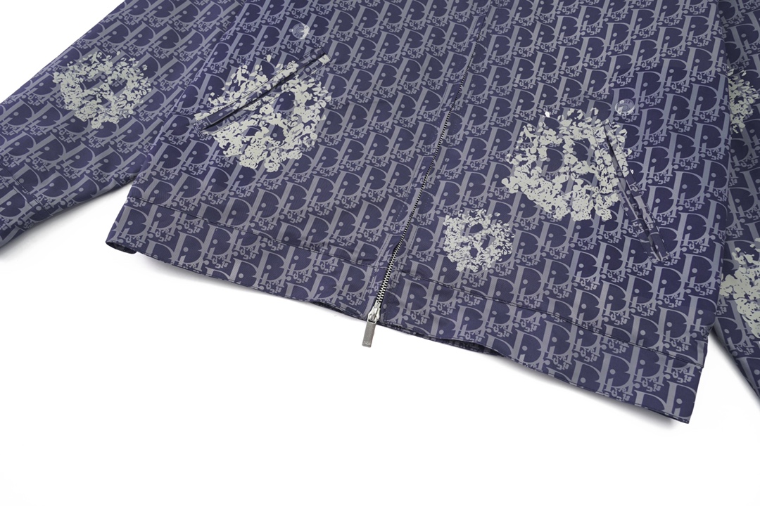 【DIOR  公式旗艦店】ディオール   ジャケット着 好評に付き再入荷！ 240923