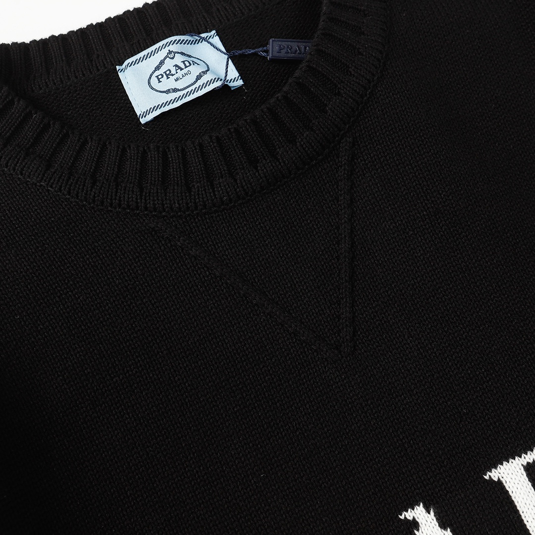 【PRADA 公式旗艦店】プラダ  セーター好評に付き再入荷！
