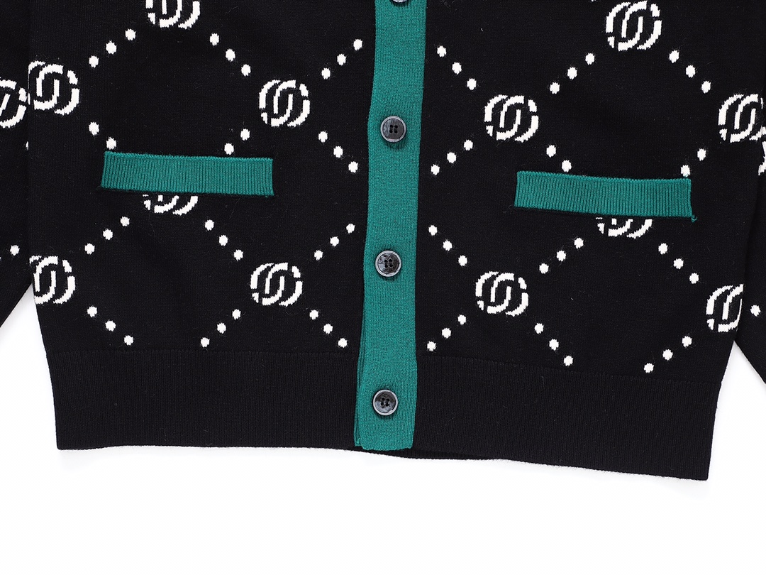 【GUCCI 公式旗艦店】グッチ  セーター好評に付き再入荷！